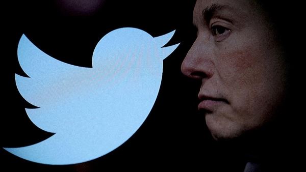 Илон Маск объявил об уходе с поста гендиректора Twitter<br />
