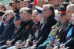 Захарова оценила заявления МИД Украины об участии лидеров стран СНГ в параде