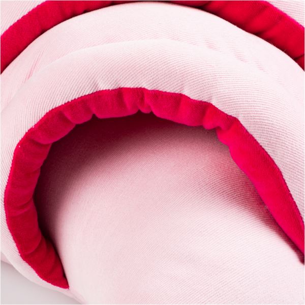 Morфeus совместно с брендом Chudiki выпустили лимитированную коллекцию подушек-круассанов 