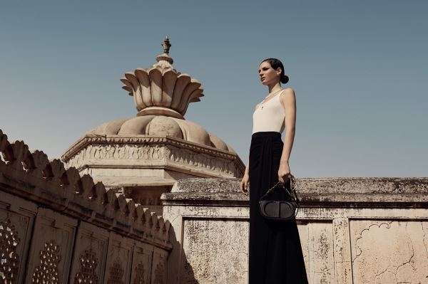 Путешествие в Индию: Dior показал новую рекламную кампанию 